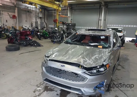 2020 Ford Fusion Titanium из США, поврежденный, VIN 3FA6P0K98LR137134